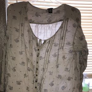 Has been worn a few times.